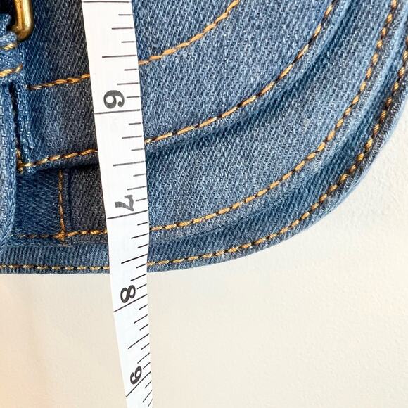 House of Harlow NWT denim saddle bag crossbody bag 70s Jean spring summer buckle - Picture 7 of 8